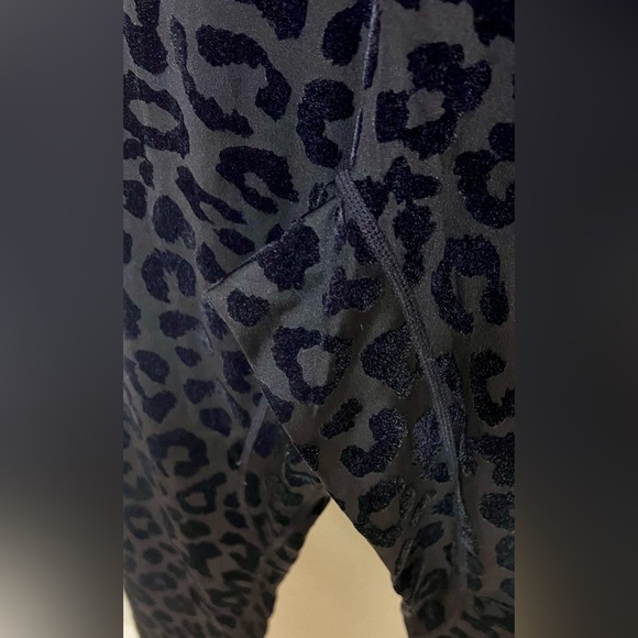 Balance Athletica Black Leopard Print Leggings EUC! - Picture 14 of 15